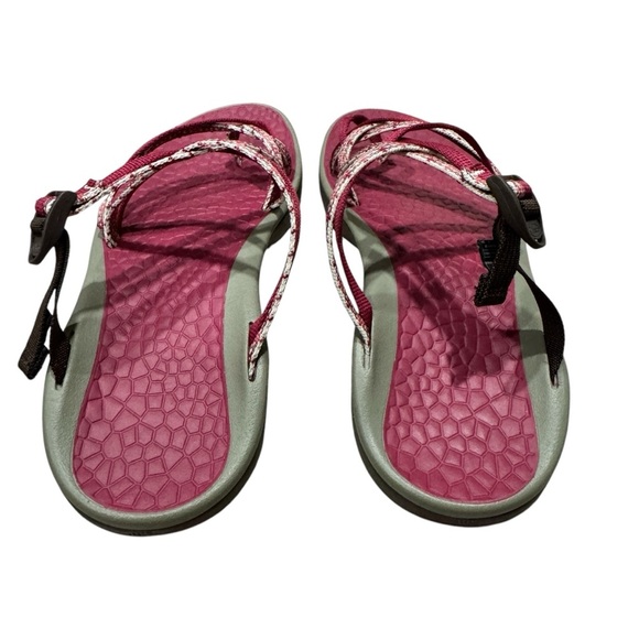 Chaco Cycloid Scale Berry US Women’s 7 Strappy Backlass Sandal  Burgundy Hiking - Picture 2 of 13